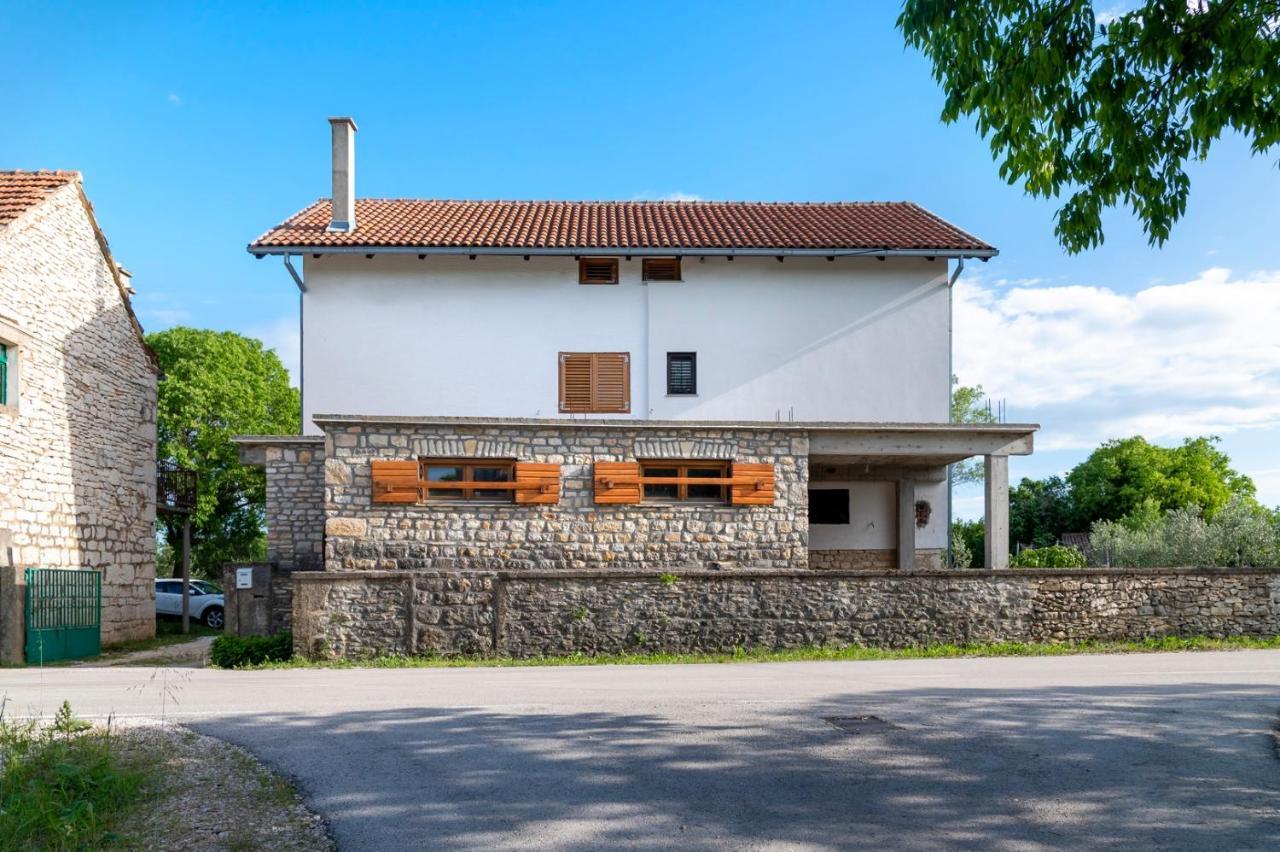 Villa Daja - Adriatic Luxury Villas Oklaj Buitenkant foto