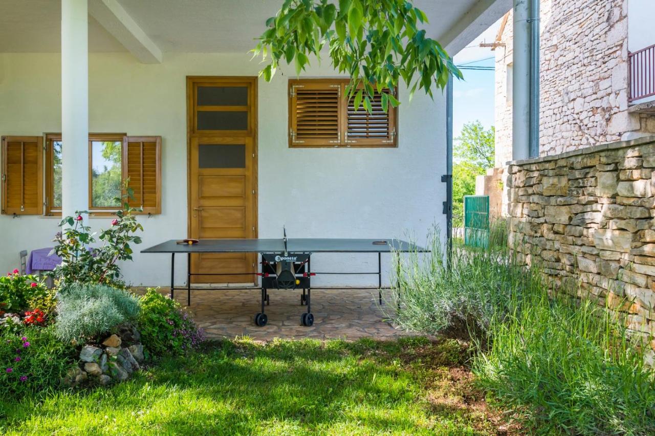 Villa Daja - Adriatic Luxury Villas Oklaj Buitenkant foto