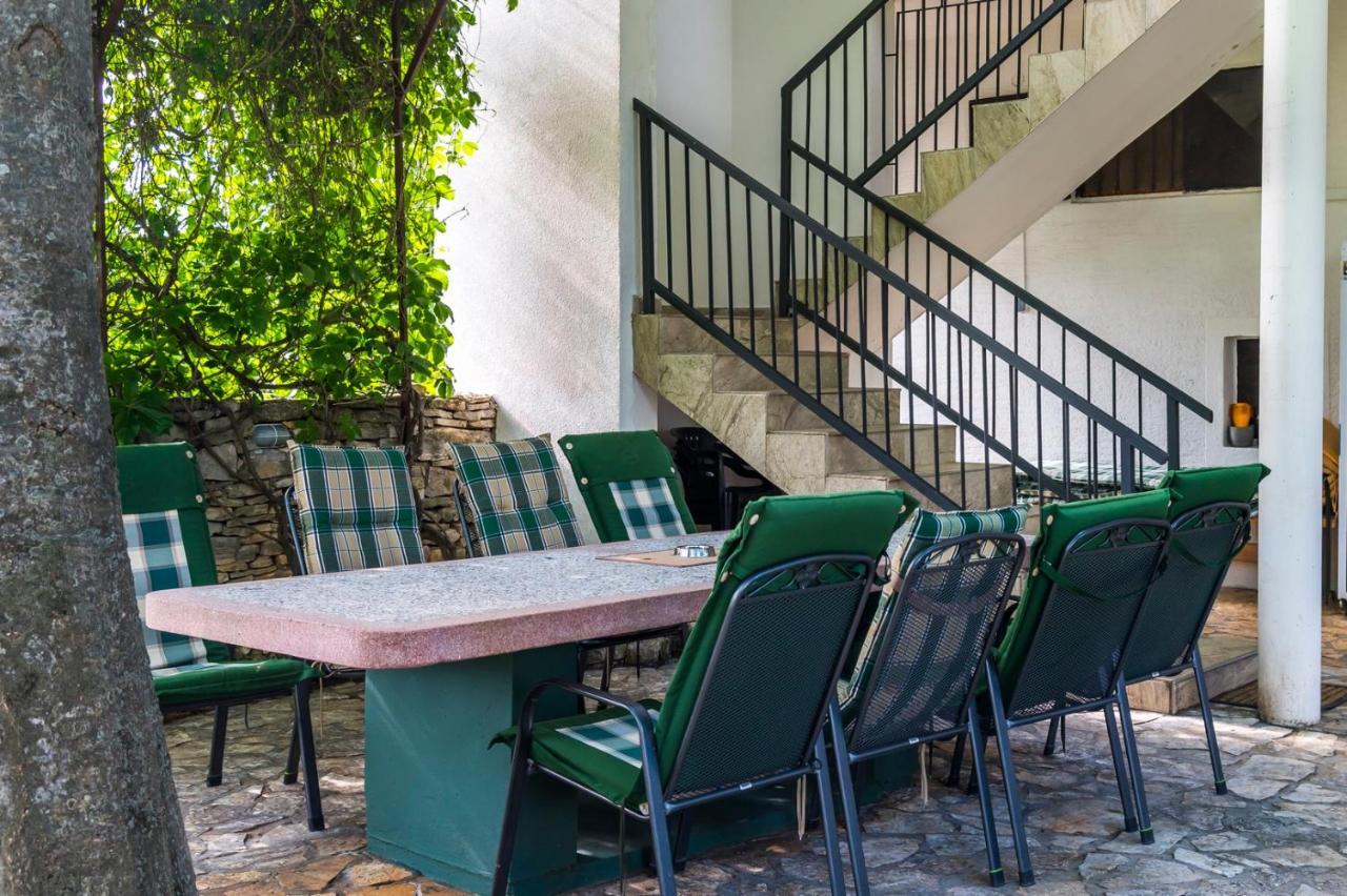 Villa Daja - Adriatic Luxury Villas Oklaj Buitenkant foto