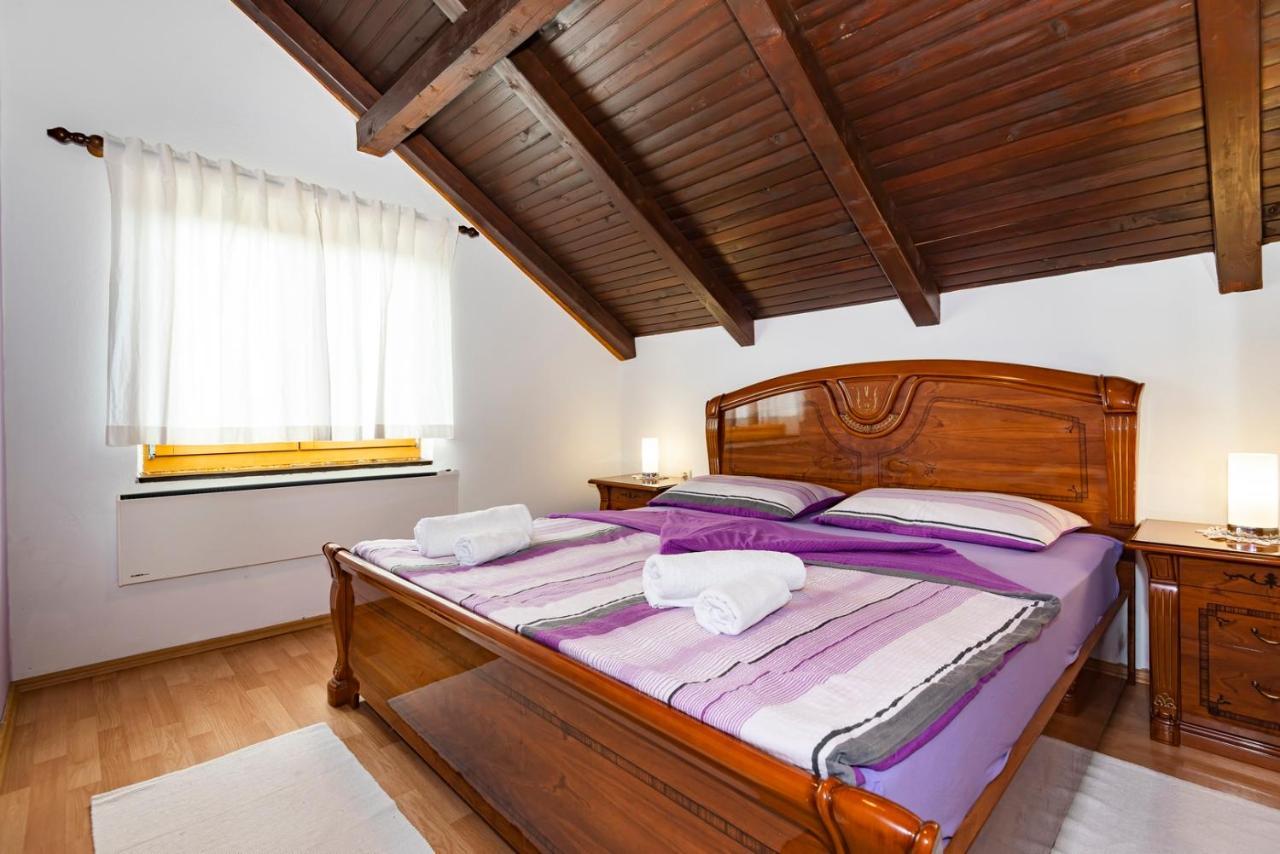 Villa Daja - Adriatic Luxury Villas Oklaj Buitenkant foto
